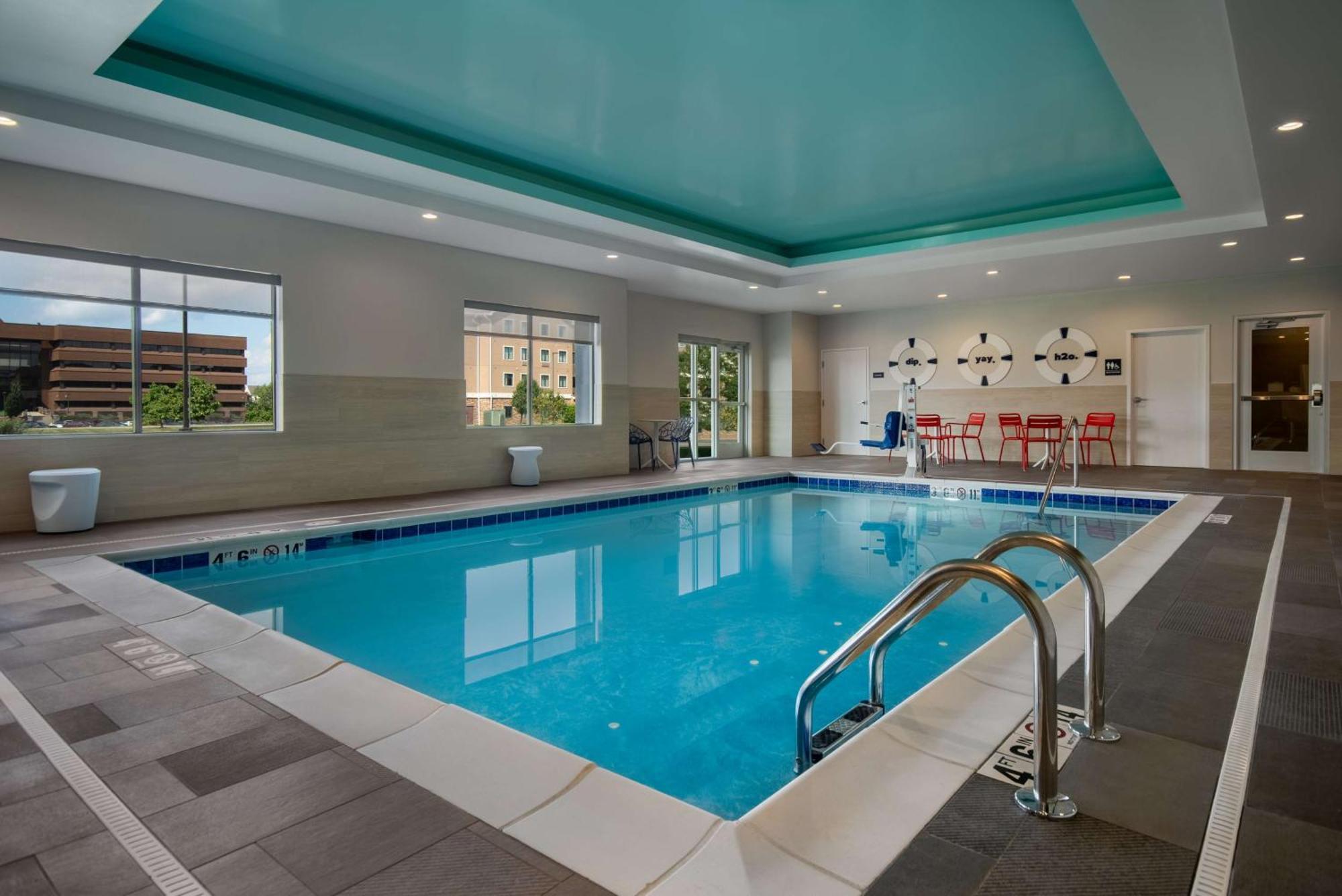 Tru By Hilton Merrillville Ngoại thất bức ảnh